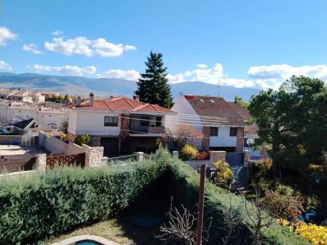 Casa en venta en La Lastrilla