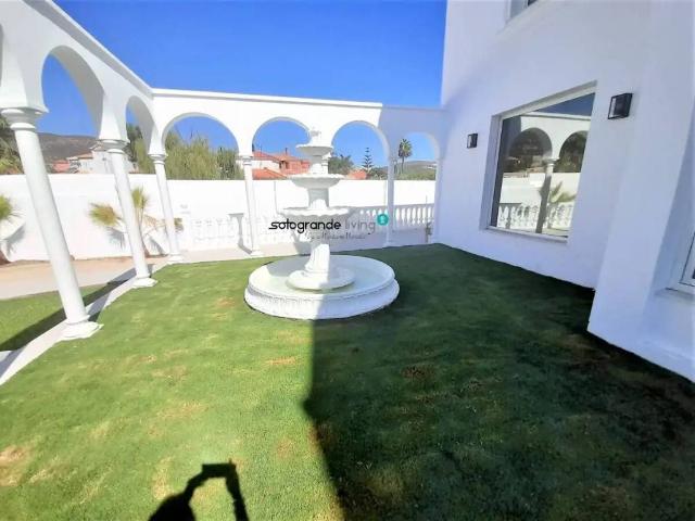 Casa en venta en Campo de Gibraltar, Andalucía