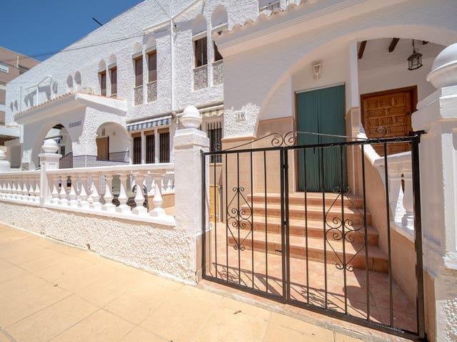 Casa en venta en Torrevieja, Valencia