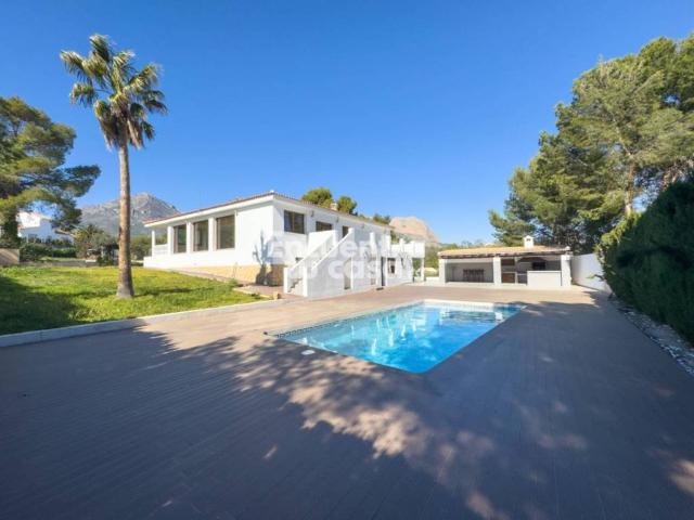 Casa en venta en la Marina Baixa, Valencia