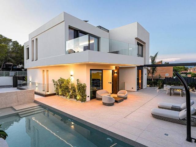 Casa en venta en La Nucia