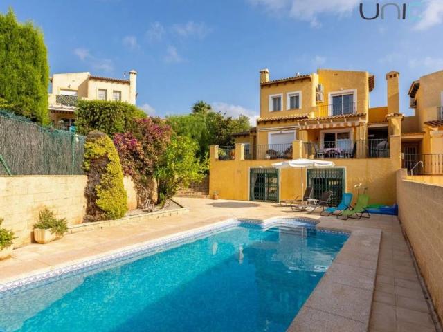 Casa en venta en La Nucia
