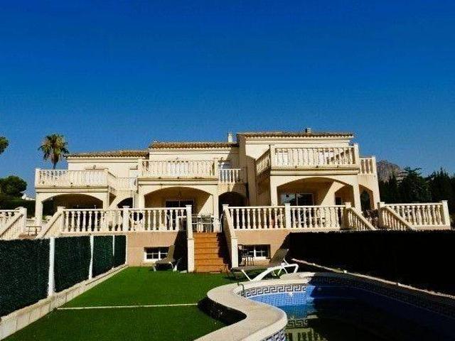 Casa en venta en La Nucia