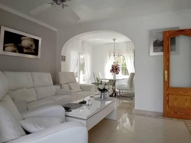 Casa en venta en La Nucia
