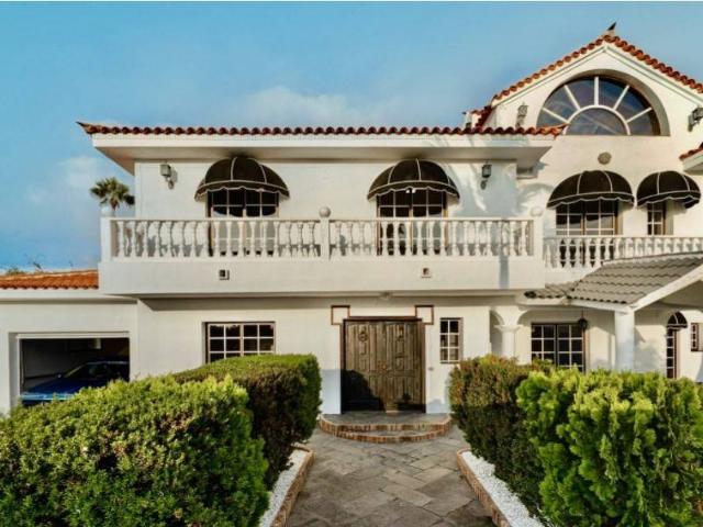 Casa en venta en La orotava, Tenerife