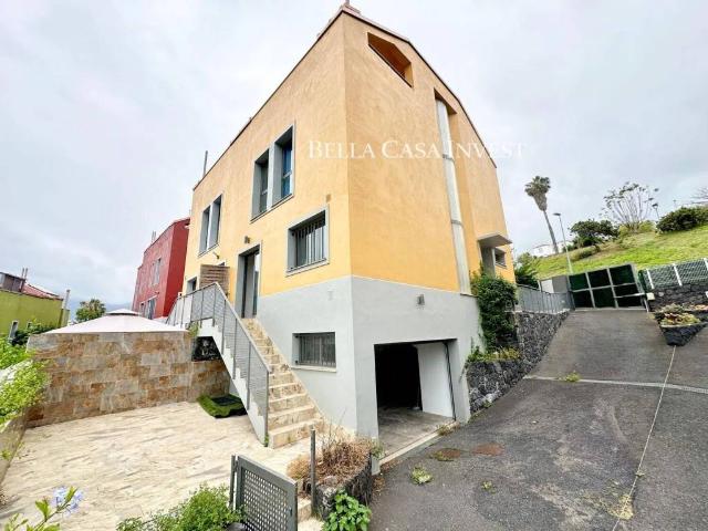 Casa en venta en La orotava, La Luz