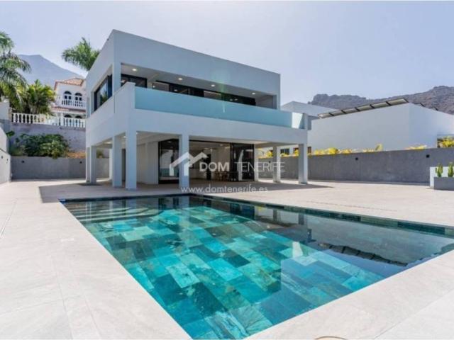 Casa en venta en La orotava, Tenerife