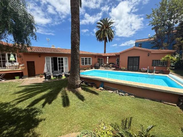 Casa en venta en La orotava