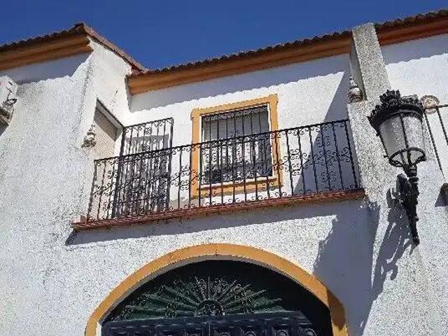 Casa en venta en La Palma del Condado, Huelva