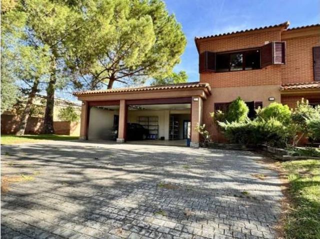 Casa en venta en el Camp de Túria, Valencia