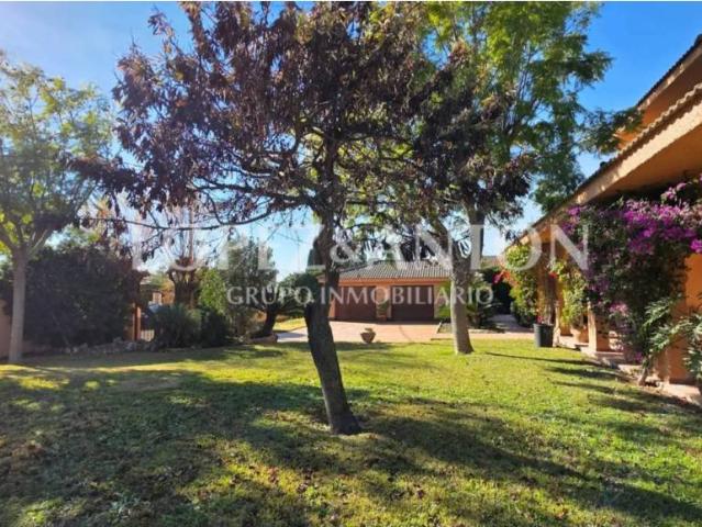 Casa en venta en el Camp de Túria, Valencia