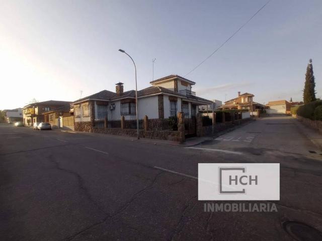 Casa en venta en La Puebla De Montalbán, Toledo