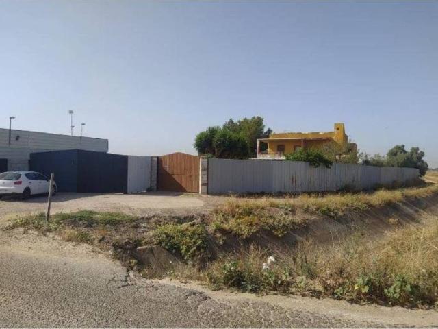 Casa en venta en La Rinconada, Andalucía