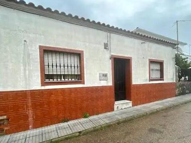 Casa en venta en La Roca De La Sierra, Extremadura