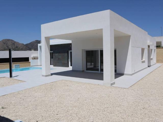 Casa en venta en el Vinalopó Mitjà / El Vinalopó Medio, Valencia
