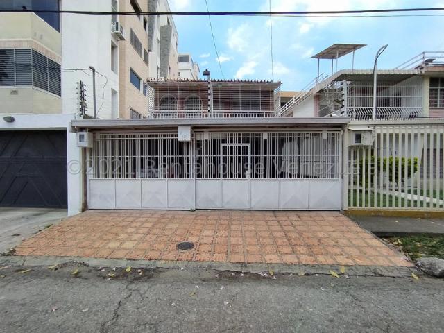Casa en venta en La Soledad, Maracay