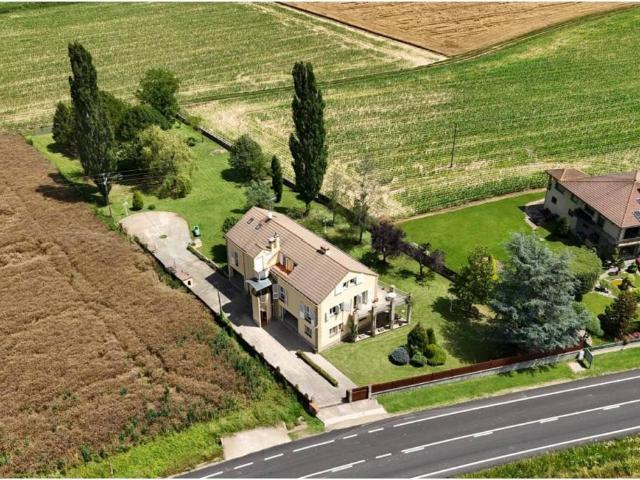 Casa en venta en Garrotxa, Catalunya