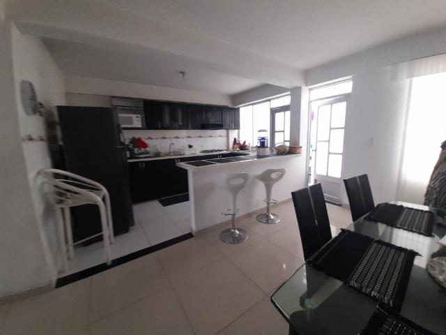 Casa En Venta En La Vega En Balcones De Sol Y Luna V282660