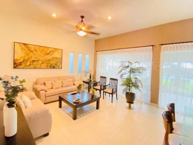 CASA EN VENTA EN LA VISTA, EL TABLE, CANCUN, QUINTANA ROO, con Estudio en PB