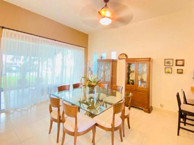 CASA EN VENTA EN LA VISTA, EL TABLE, CANCUN, QUINTANA ROO, con Estudio en PB