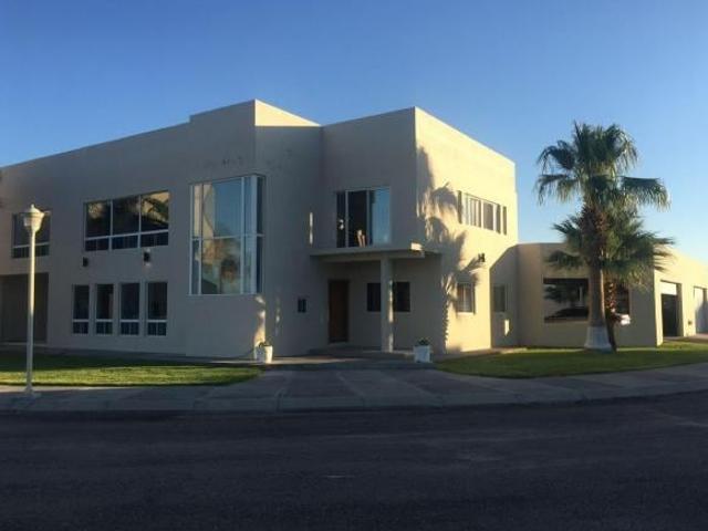 Casa en VENTA EN LAGO COLINA