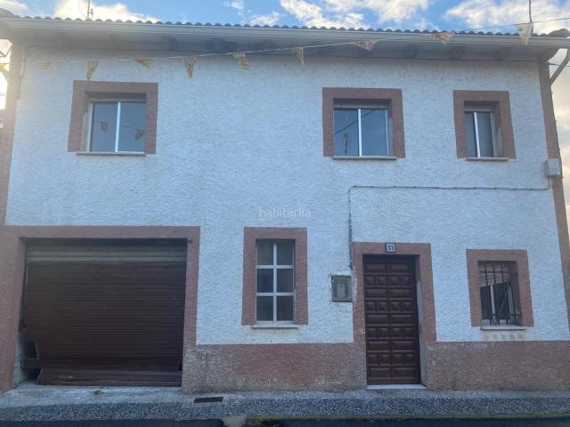 Casa en venta en Allueva, Aragón
