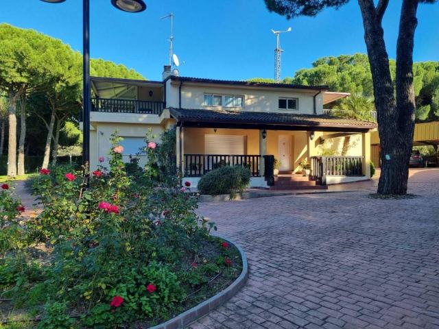 Casa en venta en Laguna De Duero, Castilla y León