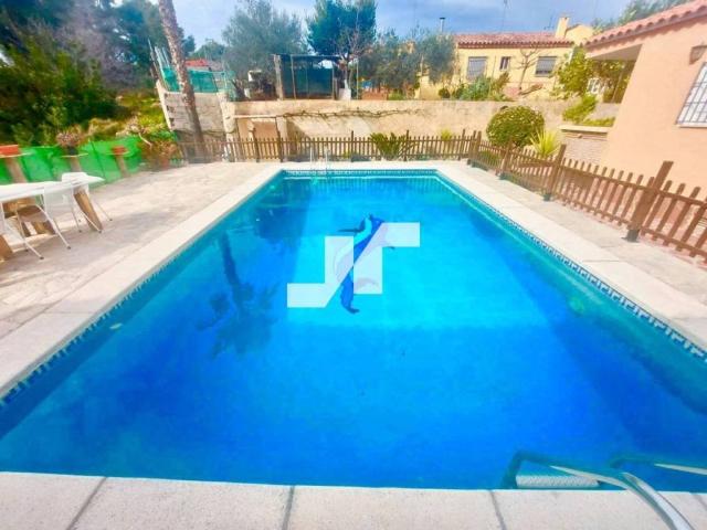 Casa en venta en l'Alcalatén, Valencia