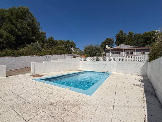 Casa en venta en l'Alcalatén, Valencia