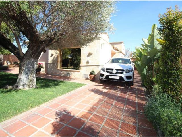 Casa en venta en L'alcúdia
