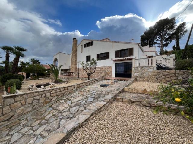Casa en venta en L'alfàs Del Pi