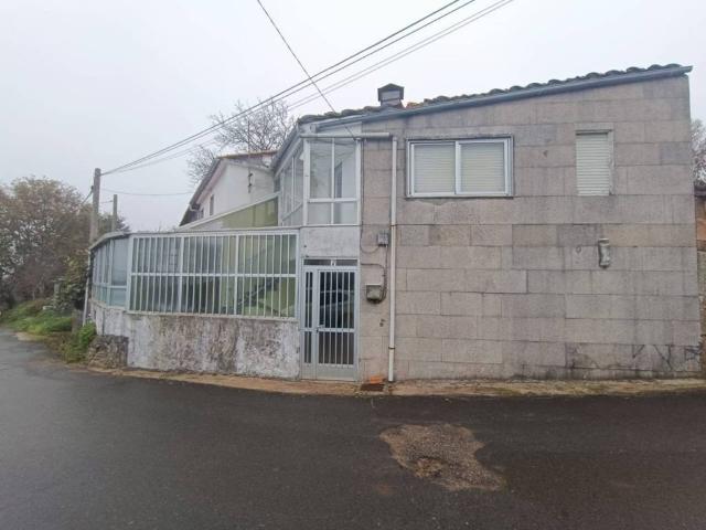Casa en venta en Lalín