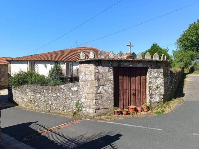 Casa en venta en Lalín