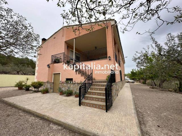 Casa en venta en el Comtat, Valencia