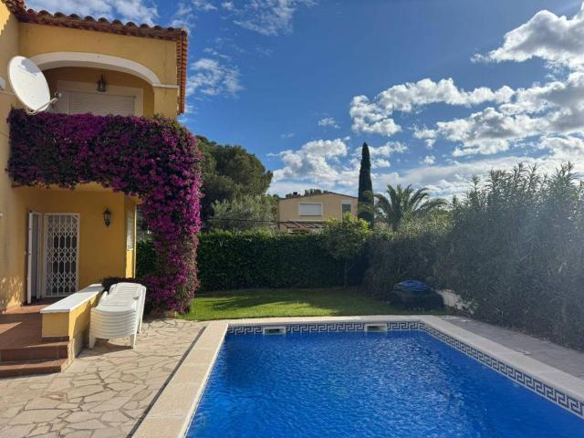 Casa en venta en les Tres Cales, Baix Ebre