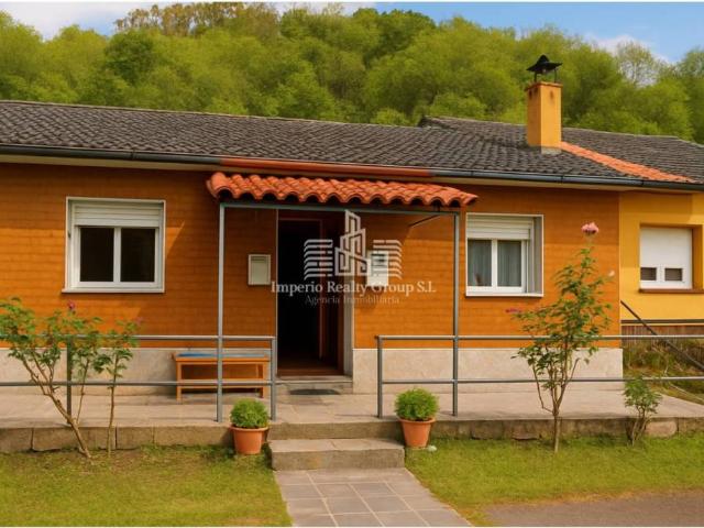 Casa en venta en Langreo