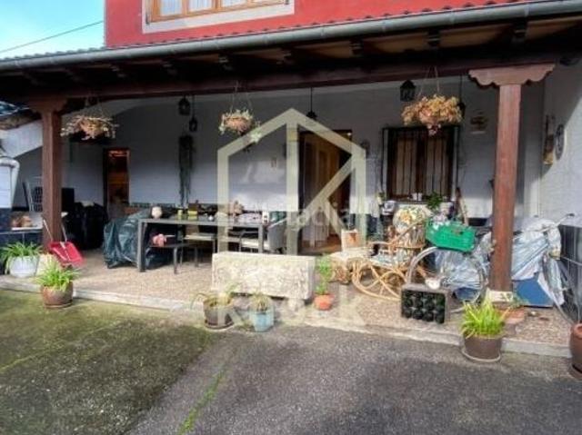 Casa en venta en Sama, Langreo