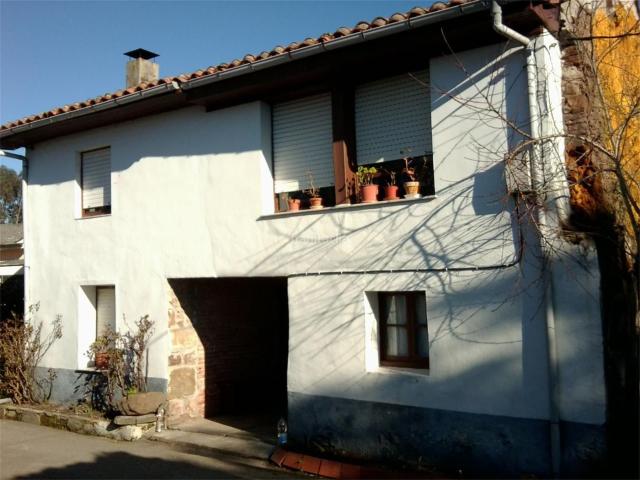 Casa en venta en Cabranes, Carranques
