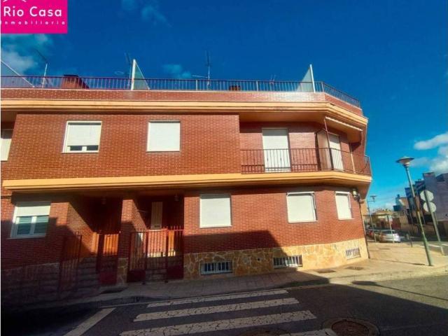 Casa en venta en Lardero, La Rioja