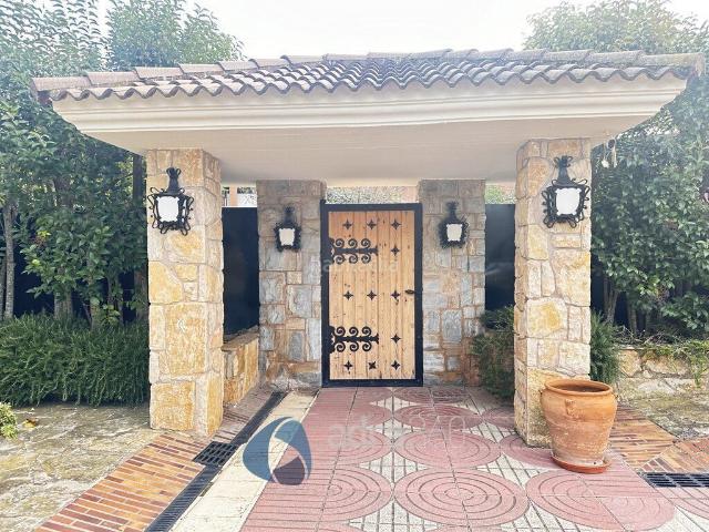 Casa en venta en Villapatro, Lardero