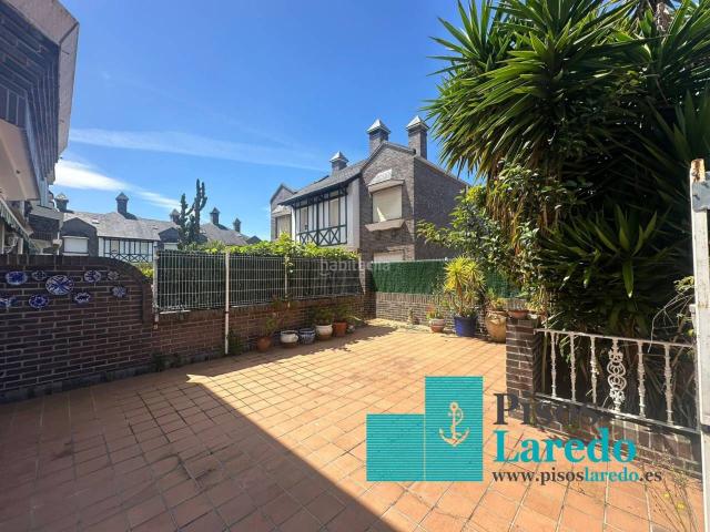 Casa en venta en Laredo
