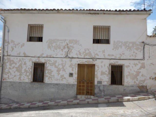 Casa en venta en Larva, Andalucía