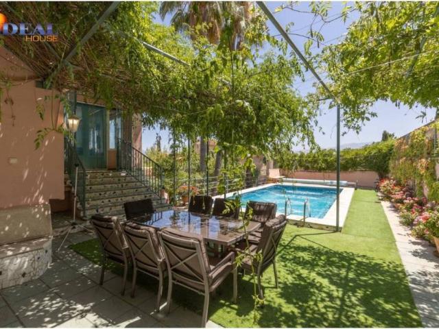 Casa en venta en Comarca de la Vega de Granada, Andalucía