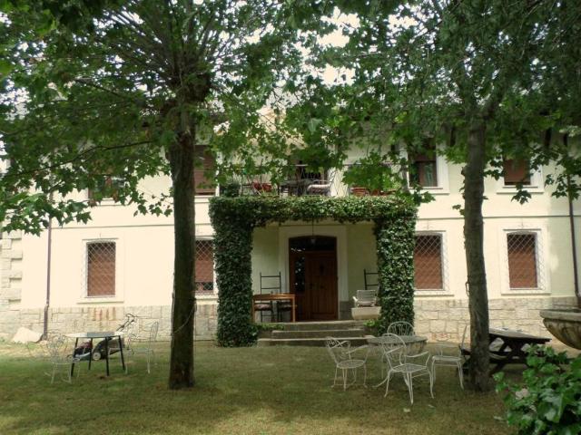 Casa en venta en Las Navas Del Marqués, Ávila