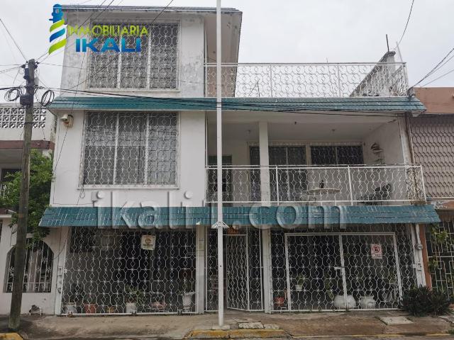 Casa en venta en Fraccionamiento Palmas, Poza Rica
