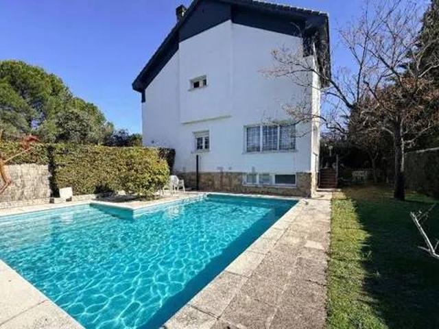 Casa en venta en Las Rozas De Madrid, Madrid