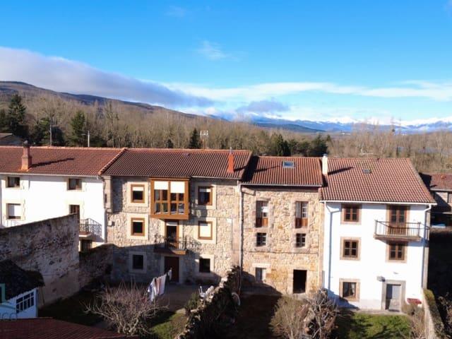 Casa en venta en Las Rozas De Valdearroyo, Cantabria