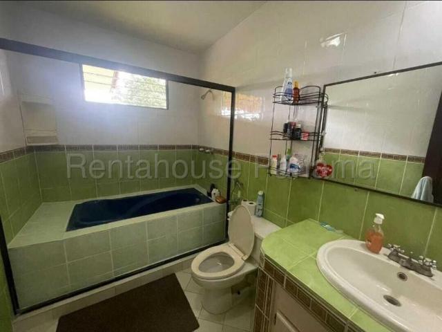 Casa en Venta en Las Tablas El Cocal Los Santos 323 m2. 4 hab