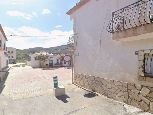 Casa en venta en Las Tres Villas, Andalucía