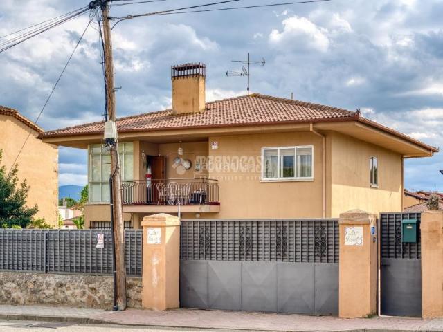 Casa en venta en La Lastrilla, Castilla y León